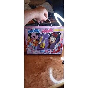 VTG 1987 DISNEY MICKEY & MINNIE COSMETICS TRAVEL TIME CASE LIP GLOSS NAIL TINT